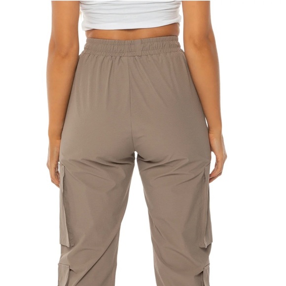 Elite Eleven Utility Cargo Pants - Picture 6 of 11